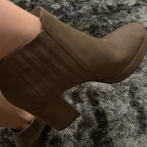 Eileen Fisher booties
